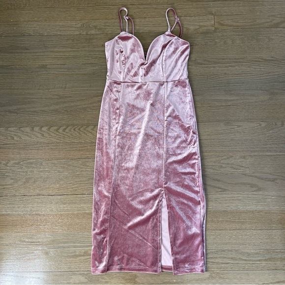NWT Urban Outfitters Andria Velvet Bodycon Dress Size XS - Picture 4 of 15